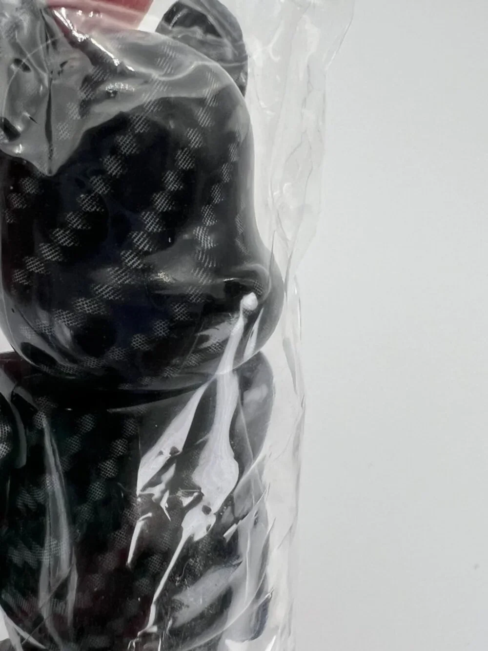 Bearbrick Series 43 Carbon Fiber Pattern Medicom Be@rbrick 100%